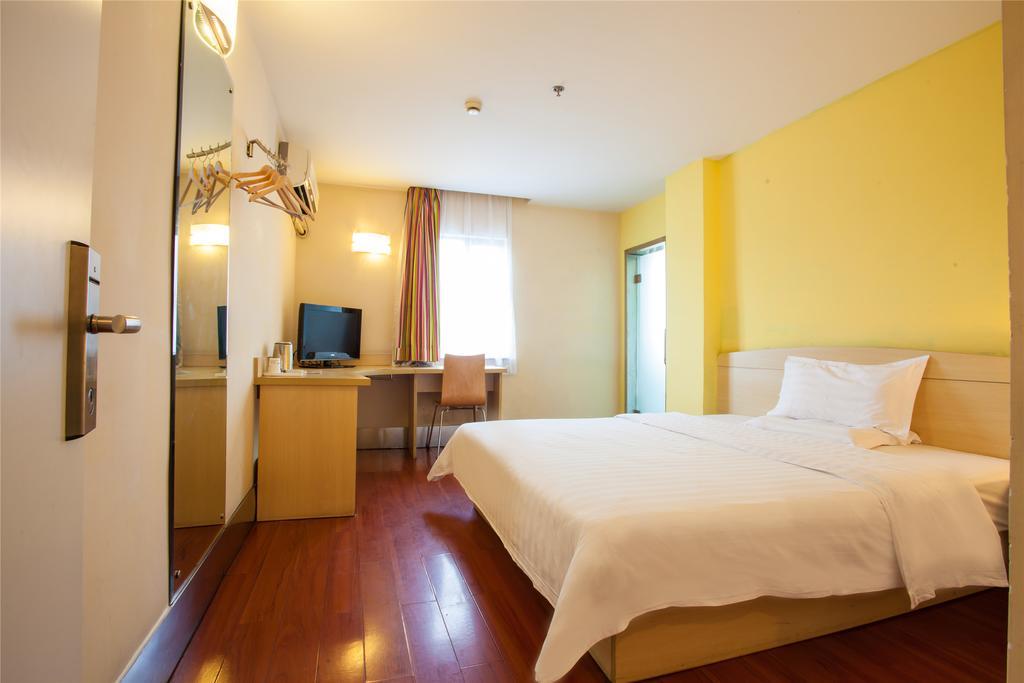 7Days Inn Chengdu Century City New Exhibition Center Exterior foto